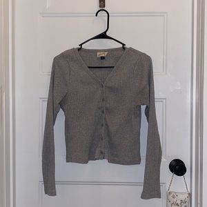 Gray ribbed cardigan